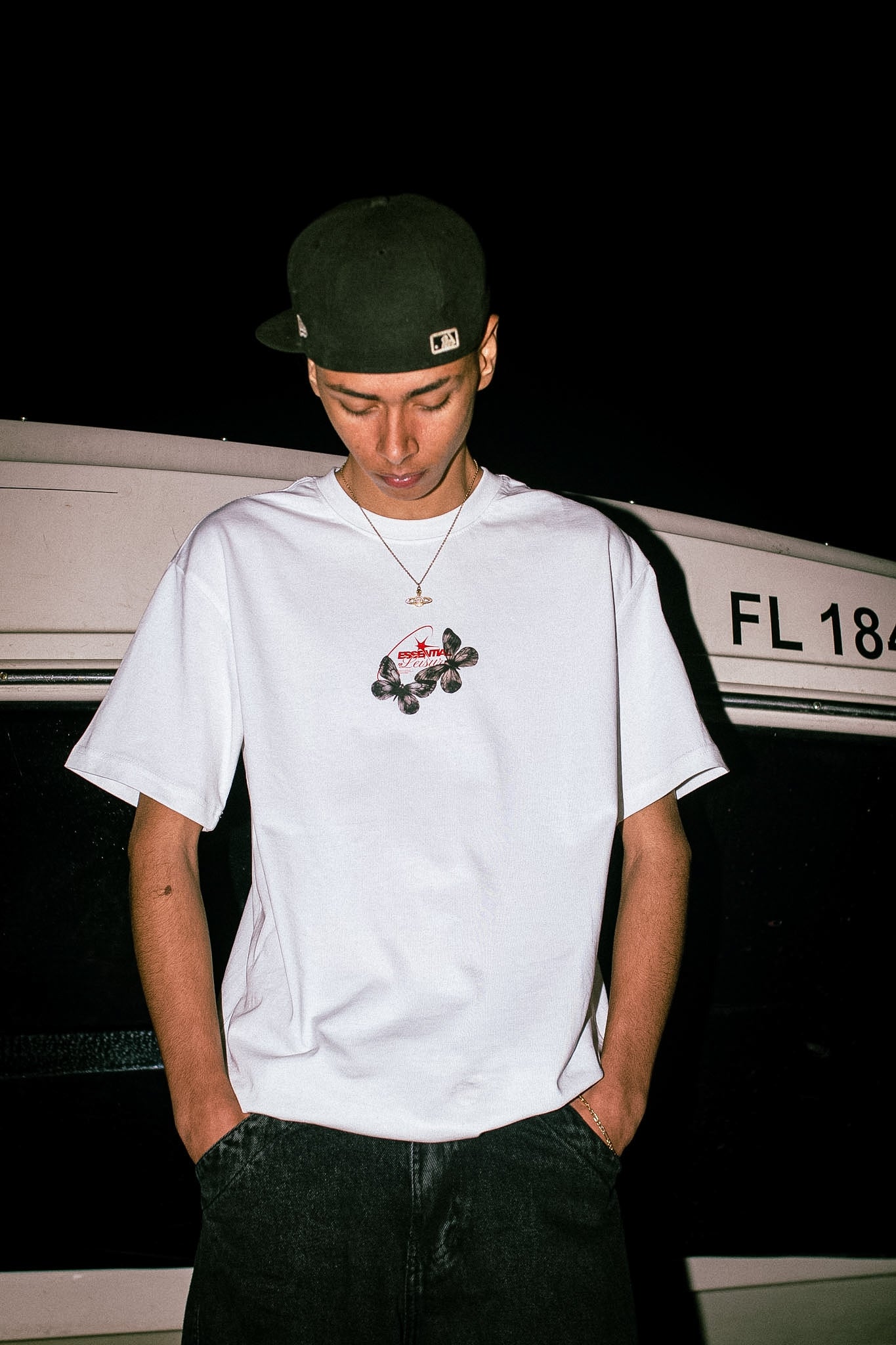 ESSENTIAL LEISURE WHITE TEE