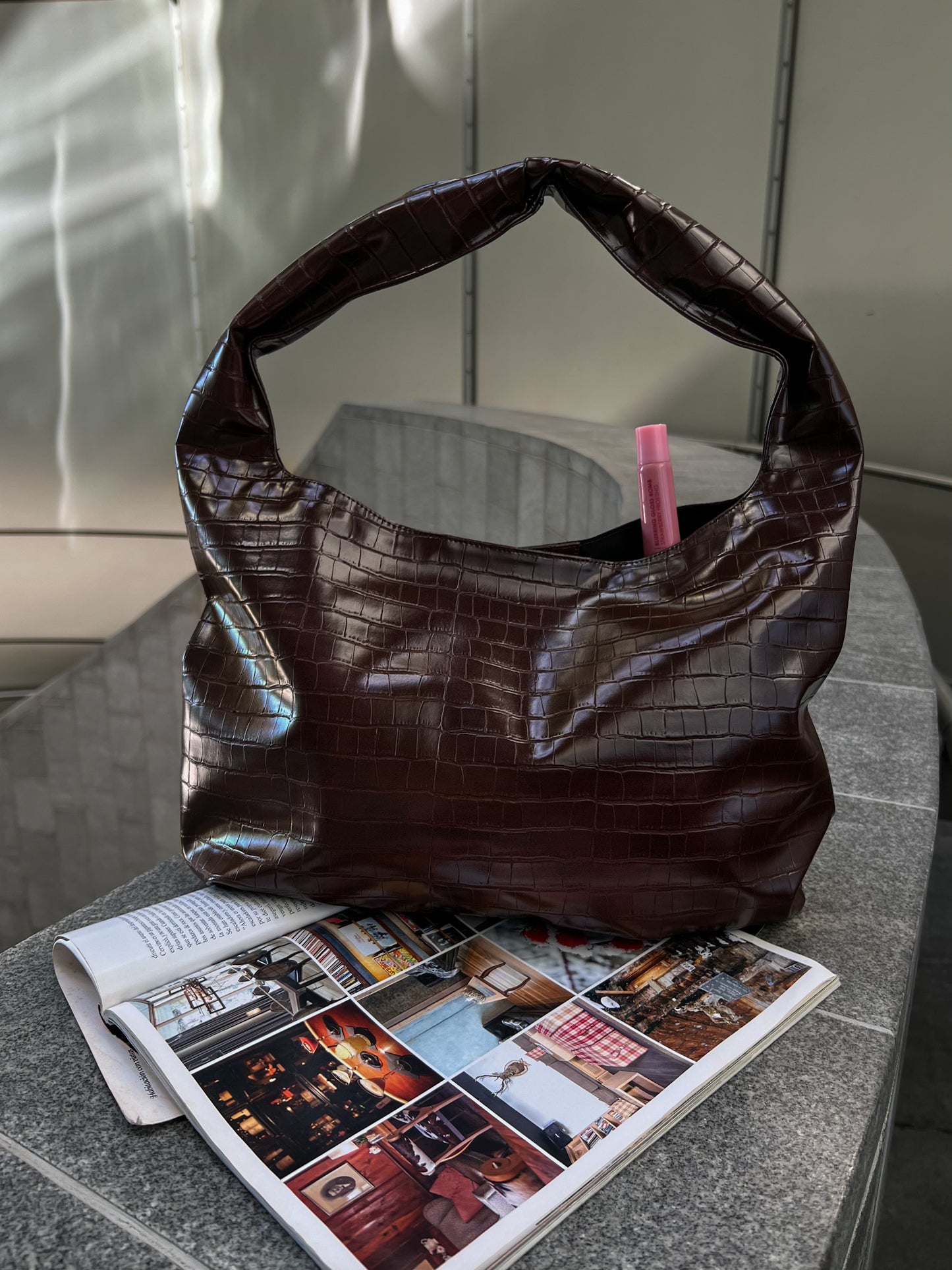 CROCO BAG BROWN