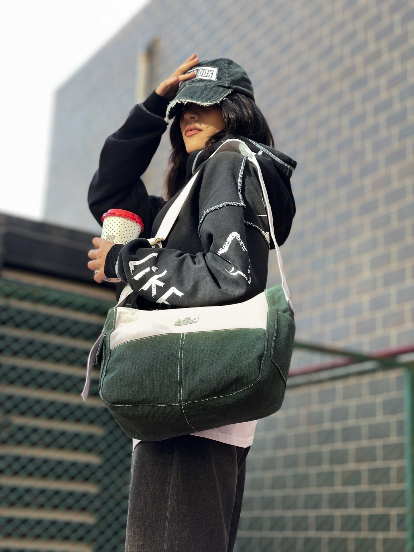 HELIO & STITCH GREEN X OFFWHITE