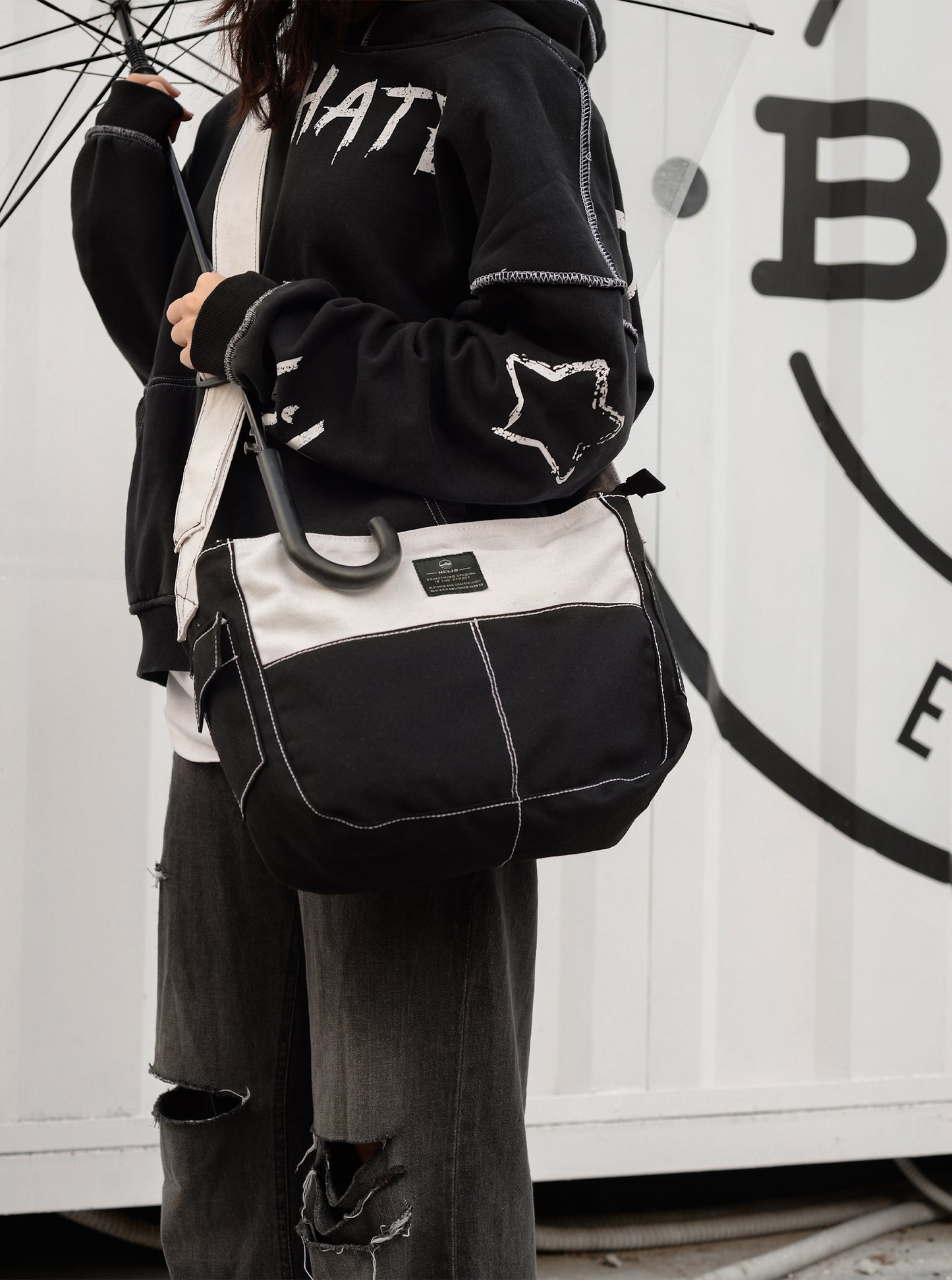 HELIO & STITCH BLACK X OFFWHITE