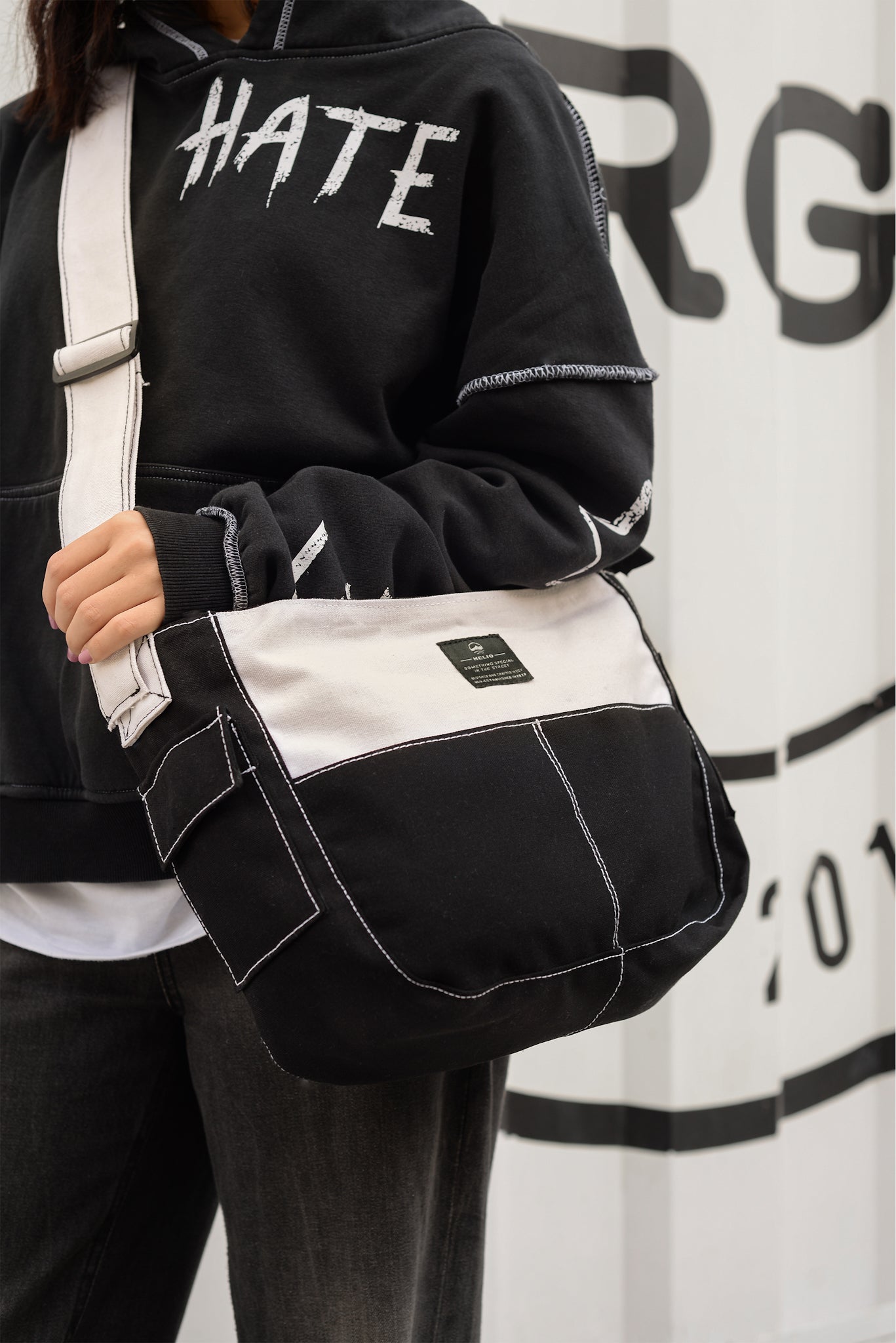 HELIO & STITCH BLACK X OFFWHITE