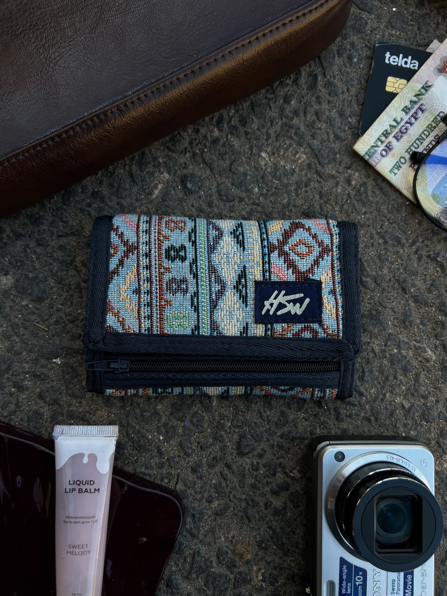 RIVER BLUE WALLET