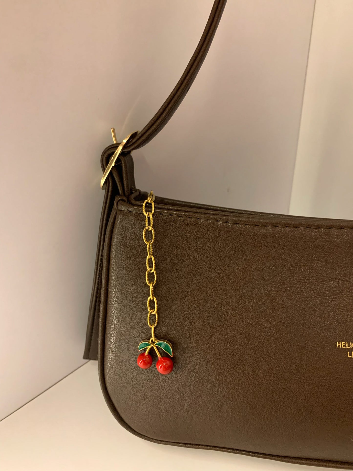 CHERRY BAG-CHAIN
