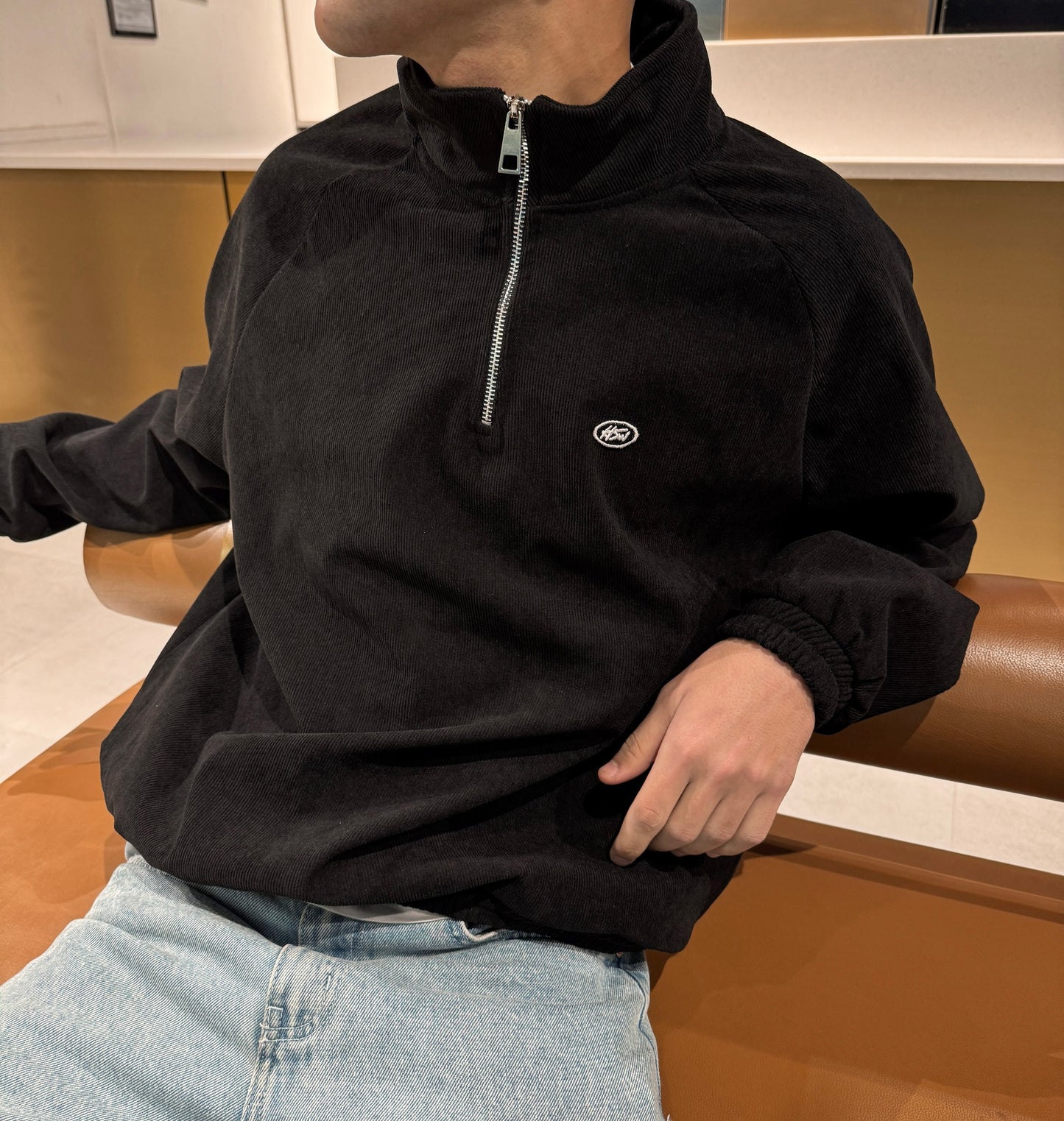 CORDUROY QUARTER-ZIP BLACK