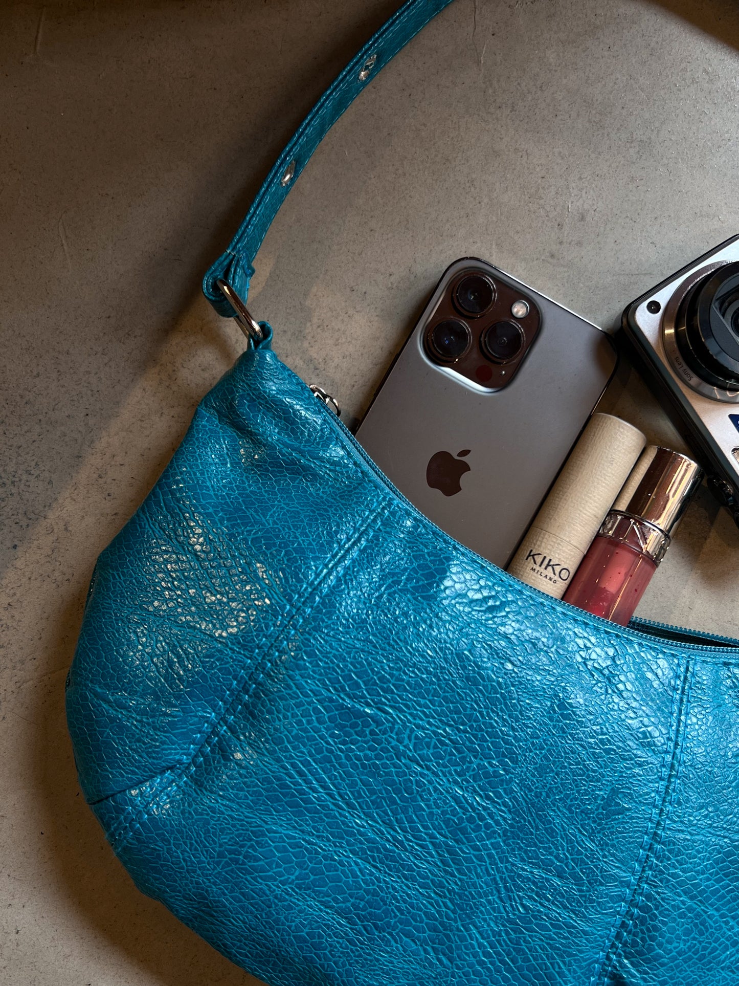 DRAGON BAG TURQUOISE BLUE