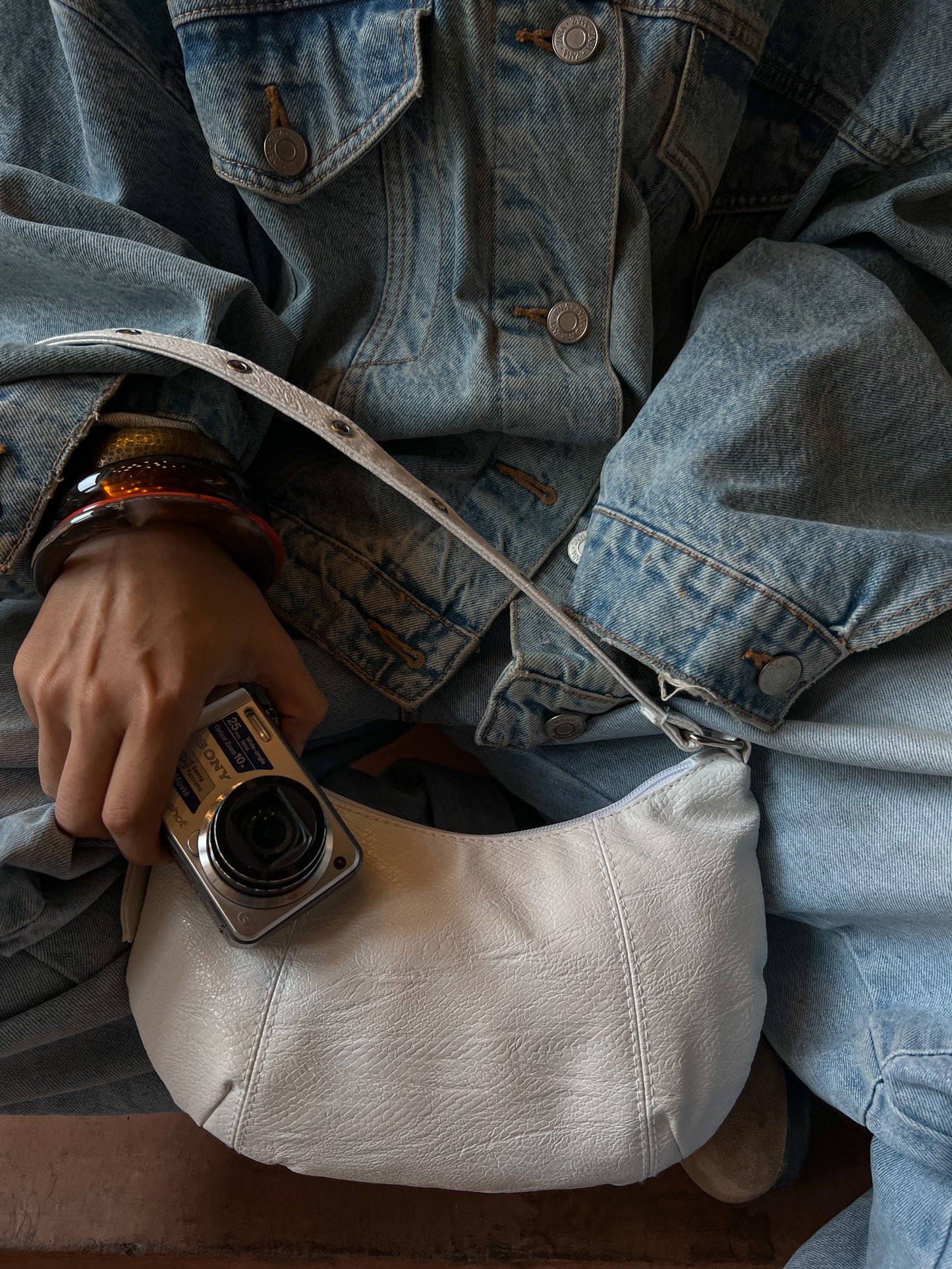 DRAGON BAG WHITE