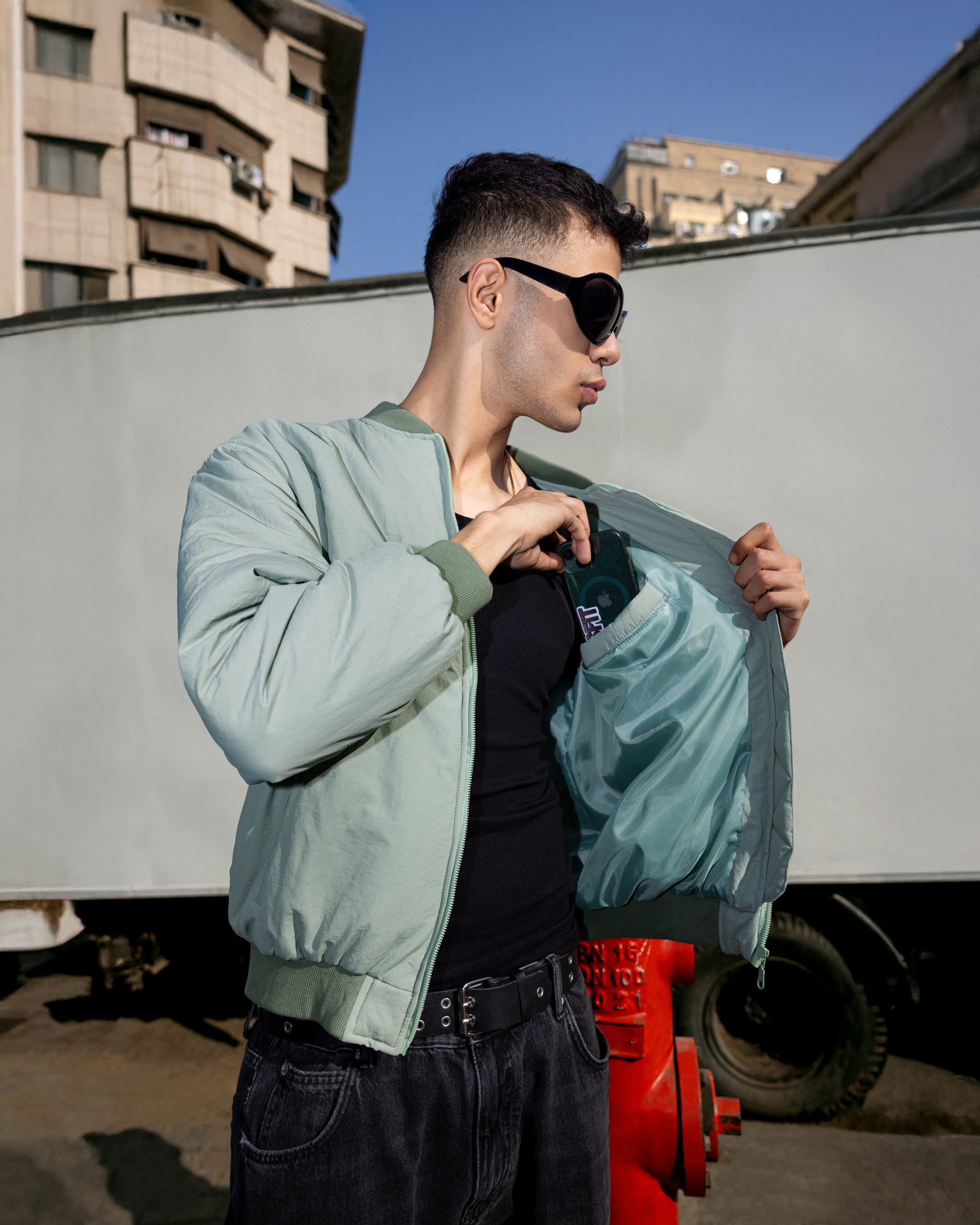 WATERPROOF PUFFER JACKET