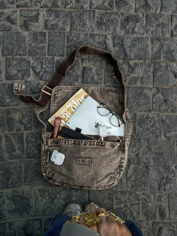 ASH BROWN WASHED SIDE BAG
