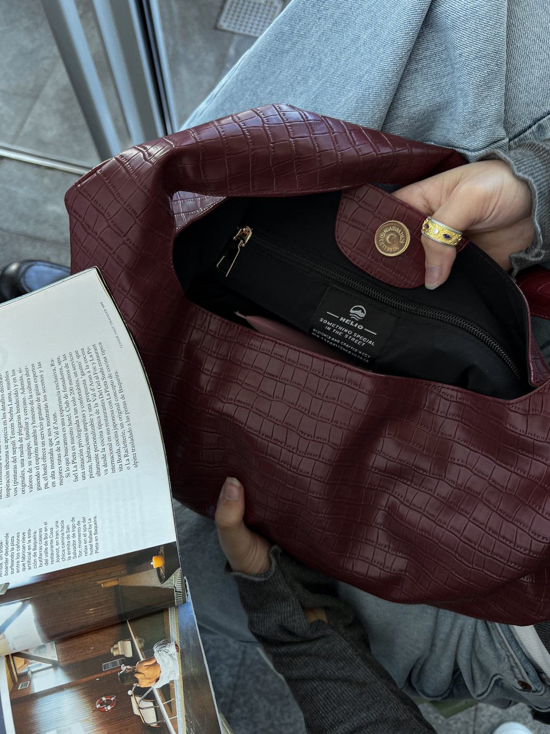 CROCO BAG BURGUNDY