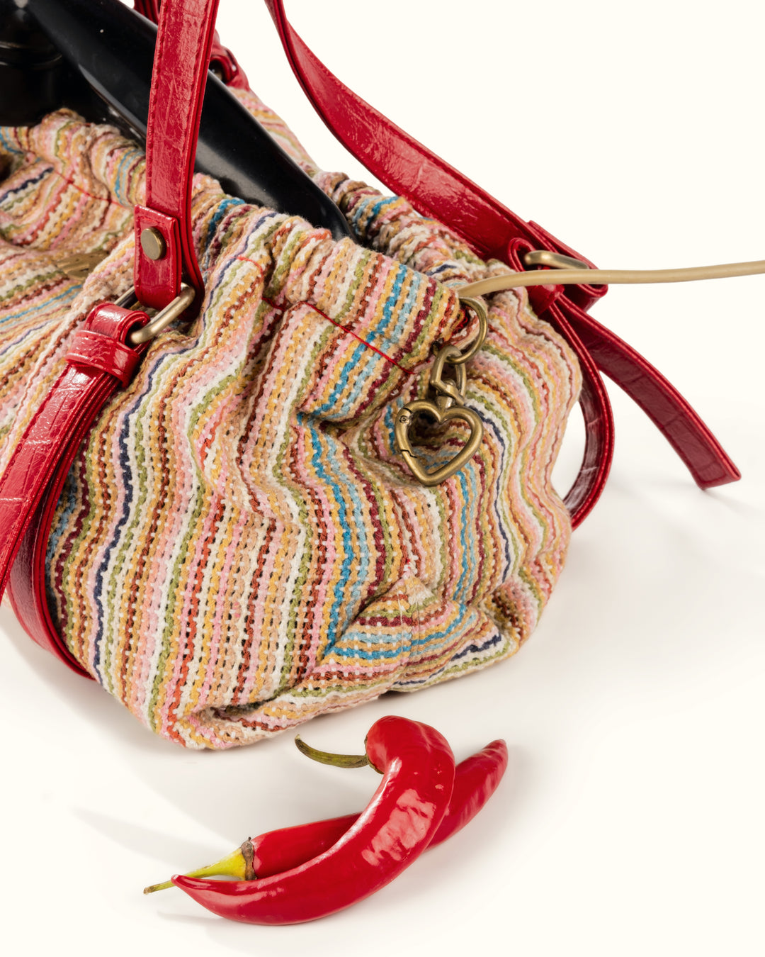MISS MESS BAG SPECTRA