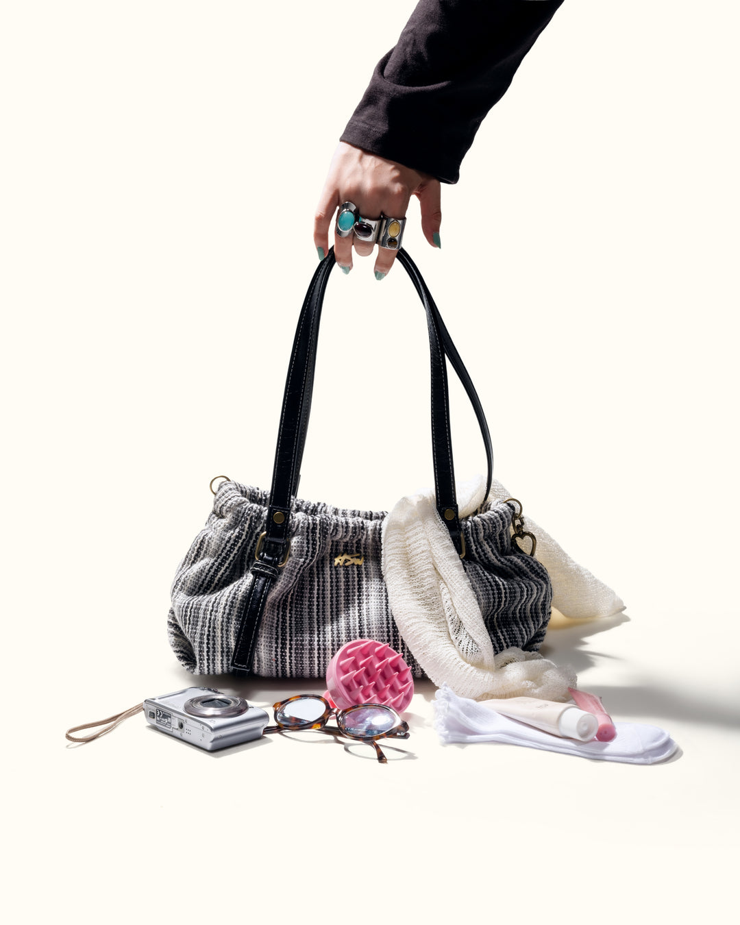 MISS MESS BAG MONOCHROME