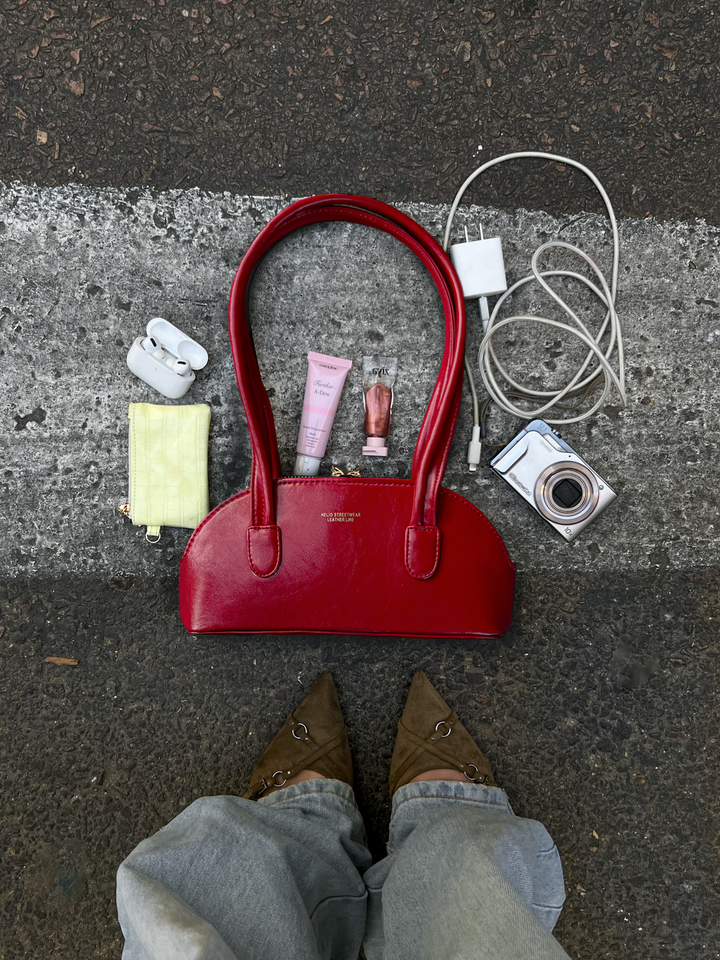 BAGUETTE BAG CHERRY TOMATO