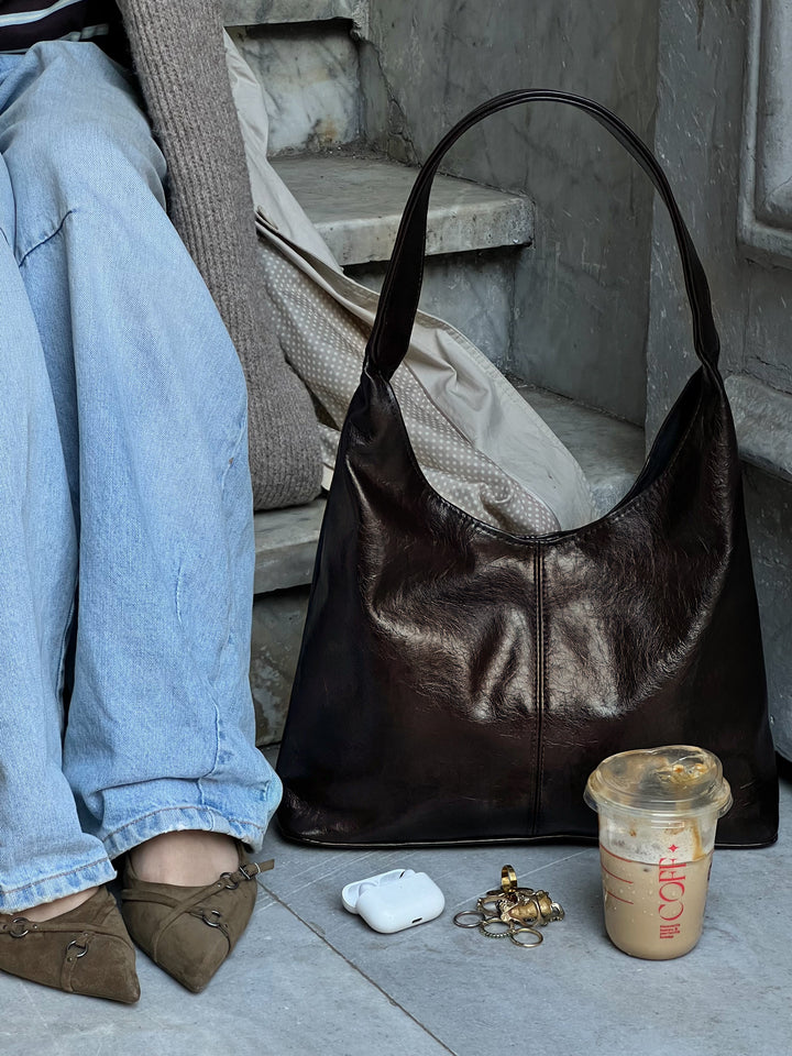 HOBO BAG DARK BROWN