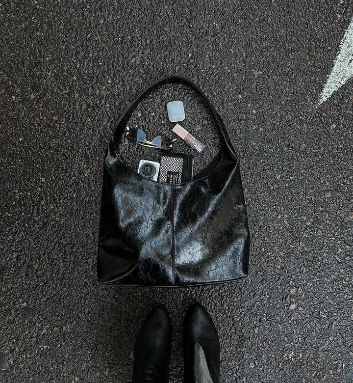 HOBO BAG BLACK