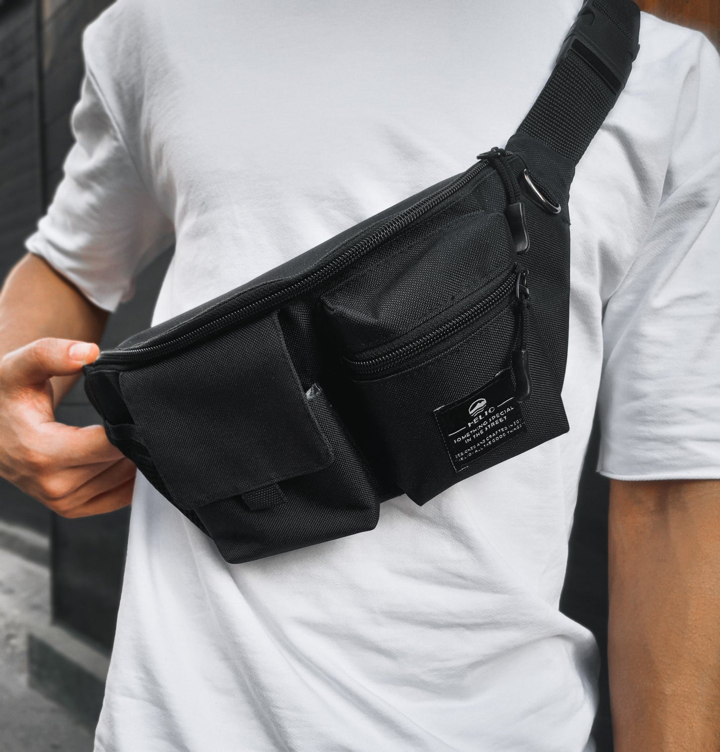 HLU FANNY PACK BLACK