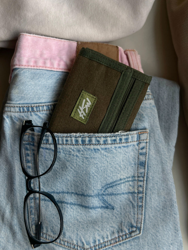 BASIC OLIVE WALLET