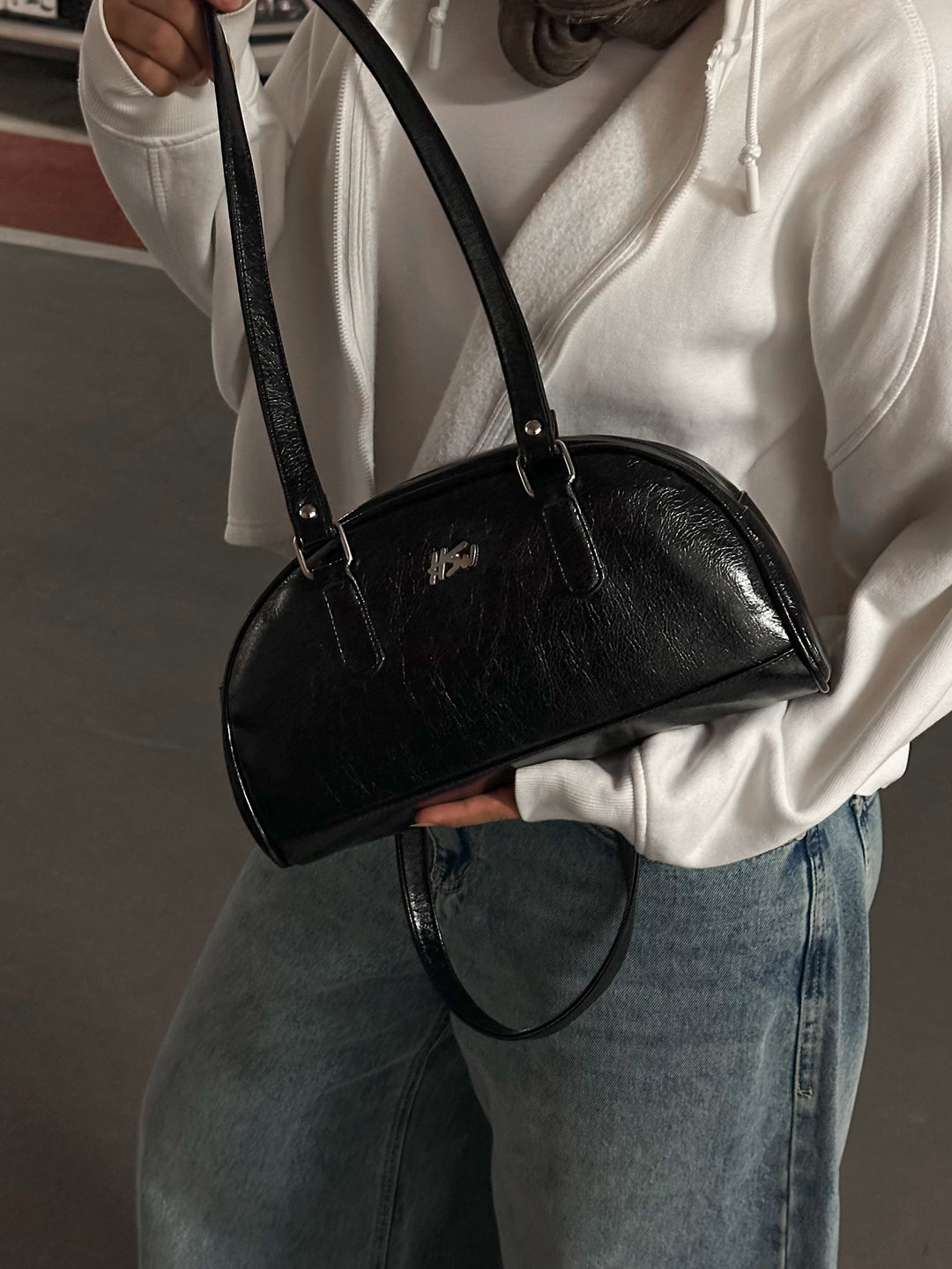 BOWLER BAG BLACK