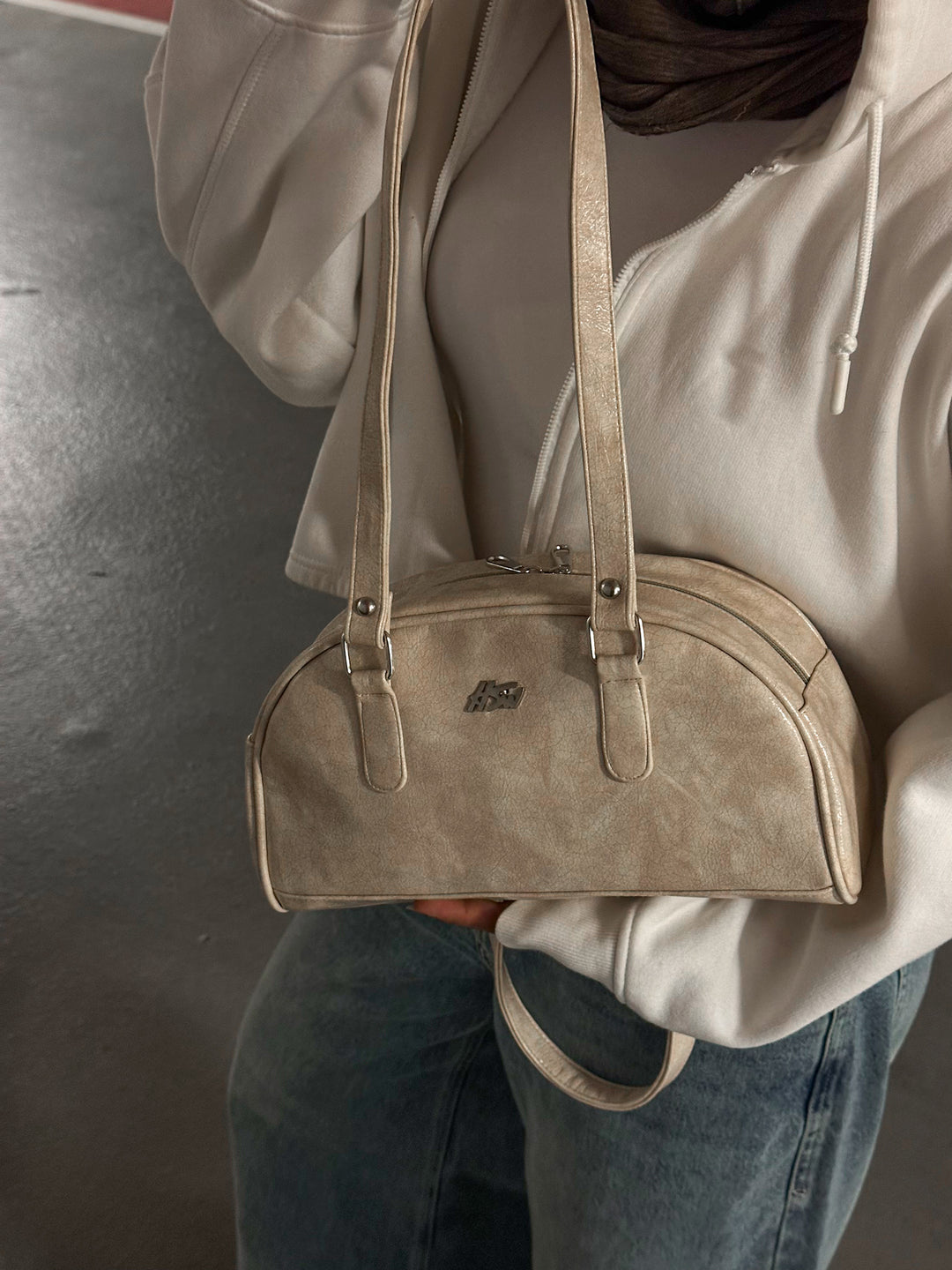 BOWLER BAG BEIGE