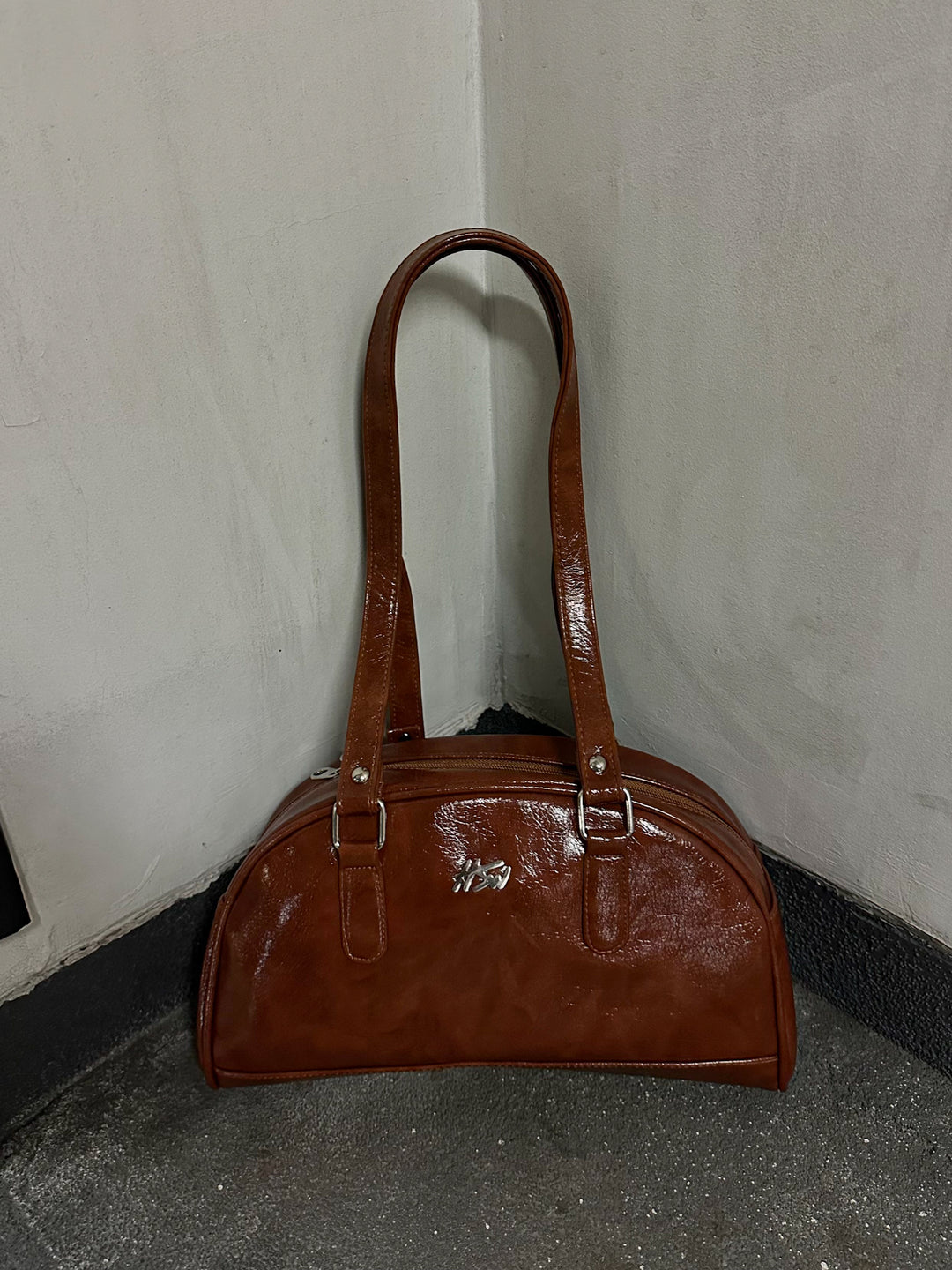 BOWLER BAG CARAMEL