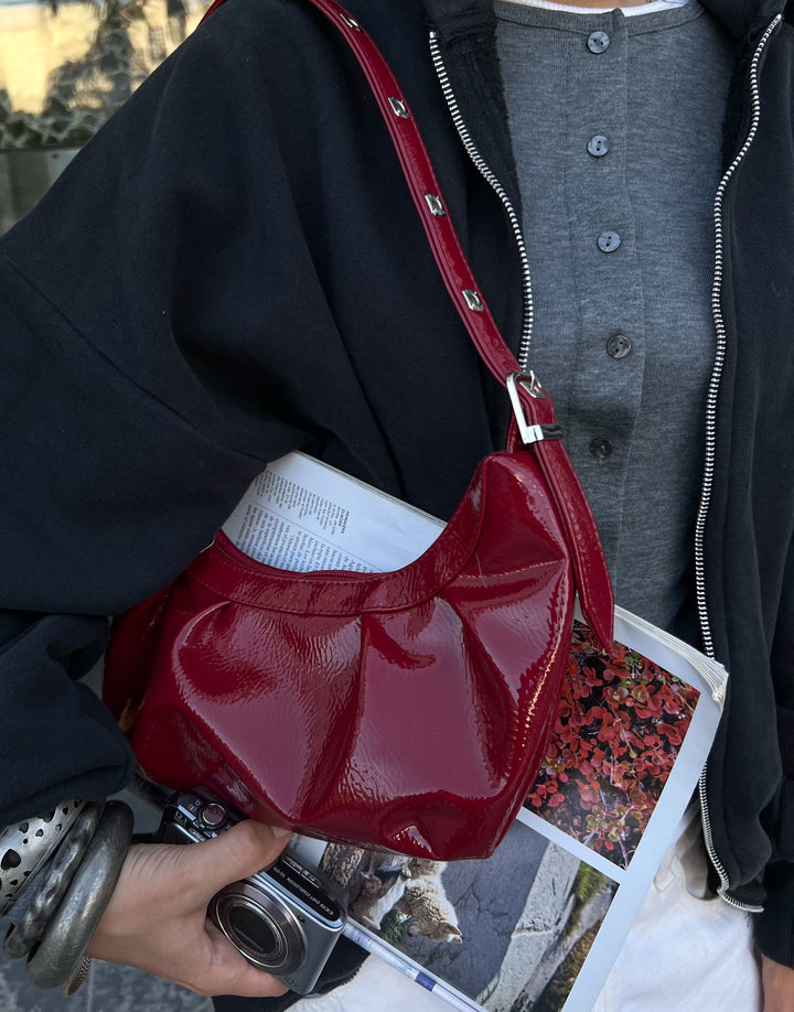 VERNIS BAG GLOSSY RED