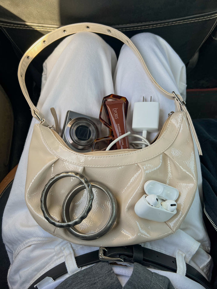 VERNIS BAG CREAM BEIGE