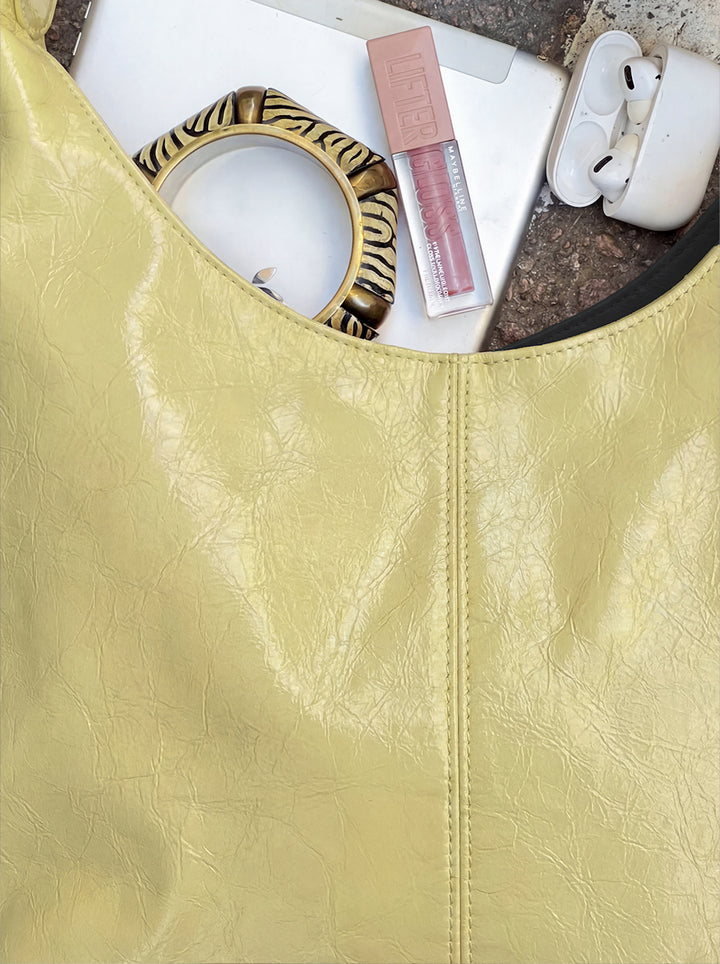 HOBO BAG BUTTER YELLOW