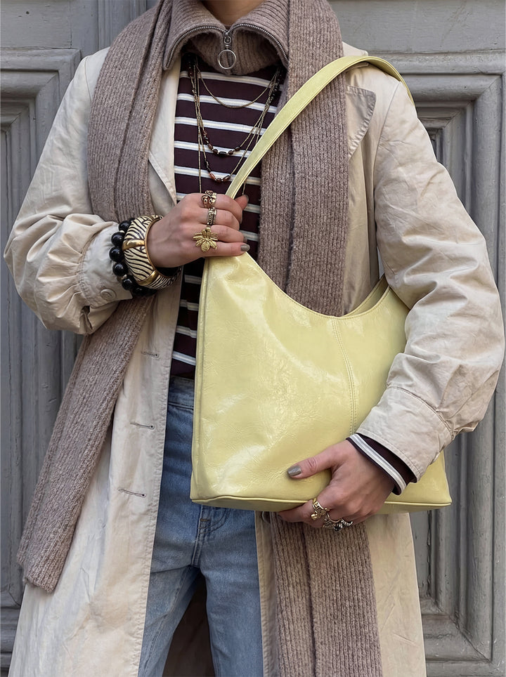 HOBO BAG BUTTER YELLOW