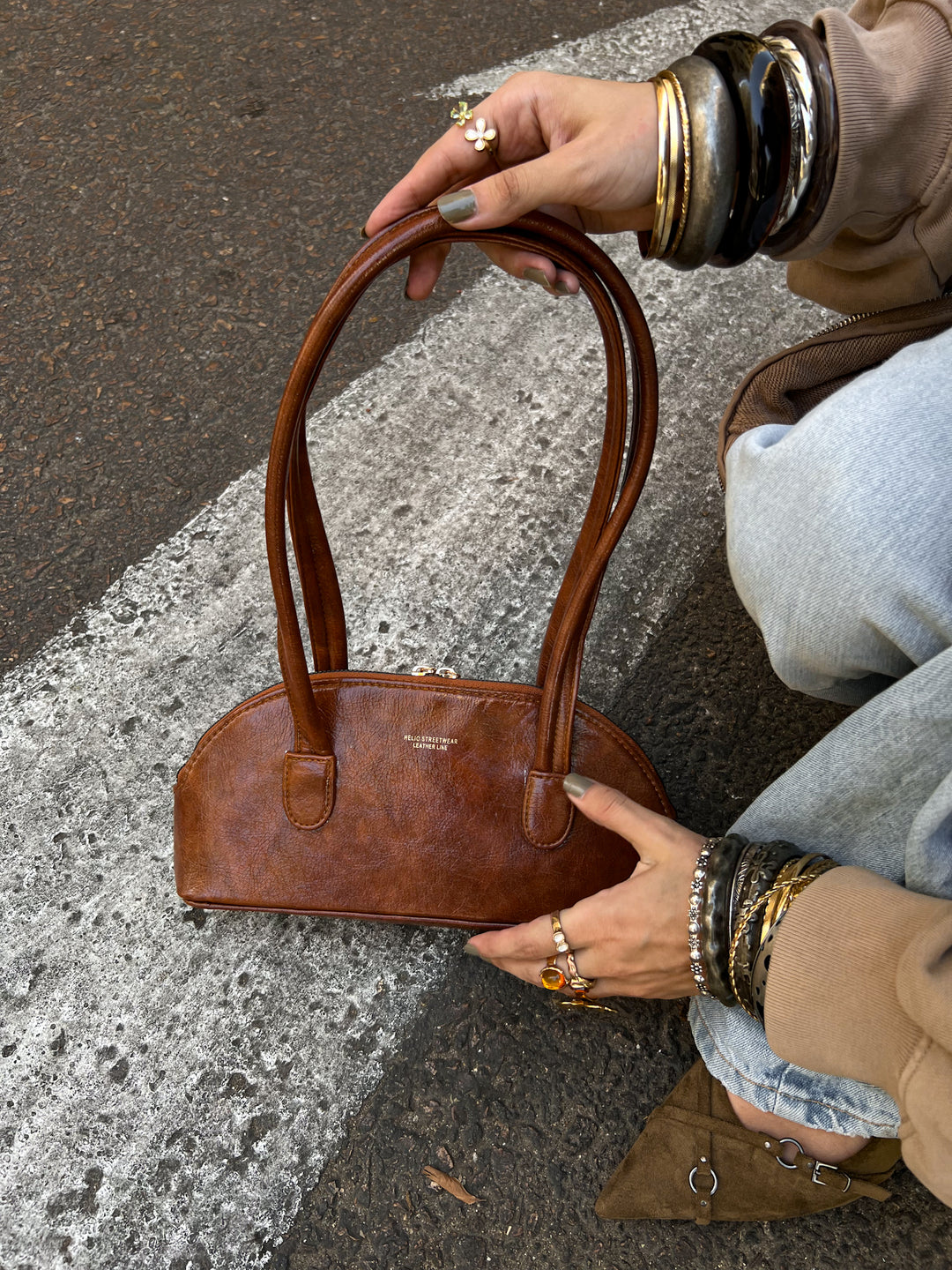 BAGUETTE BAG CARAMEL