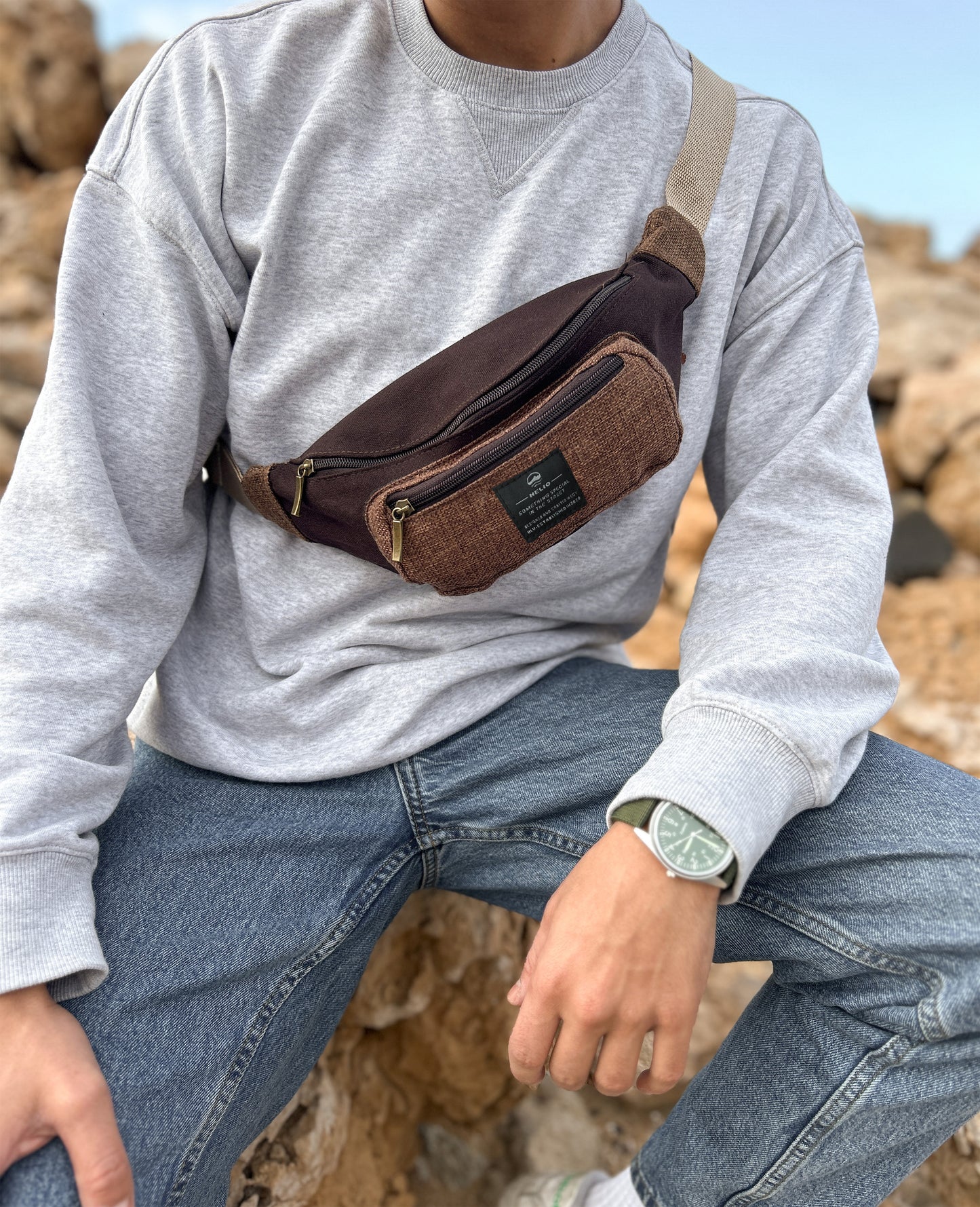 HIPPIE FANNY PACK BROWN