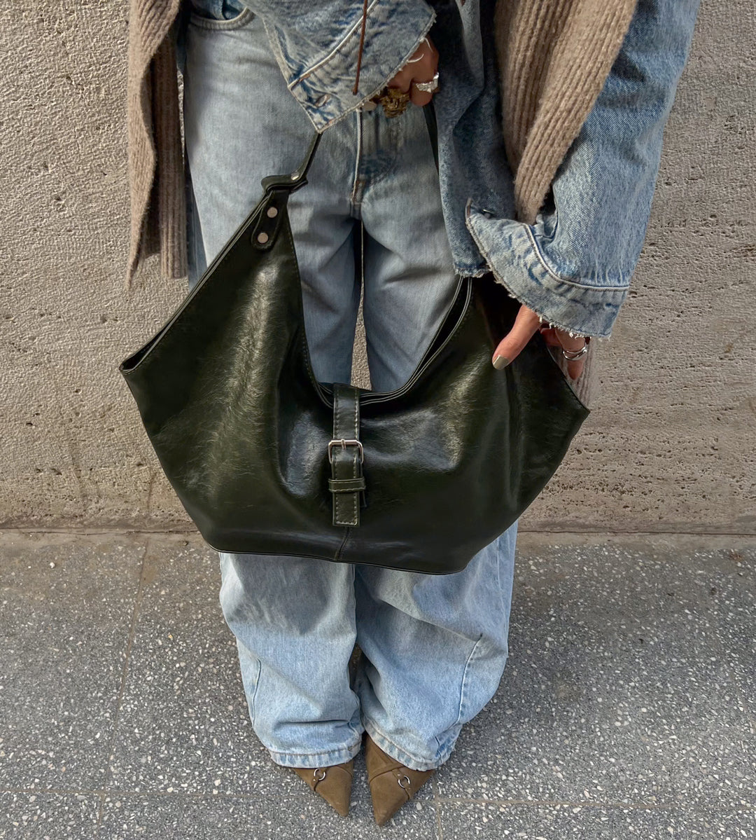 BAT BAG OLIVE