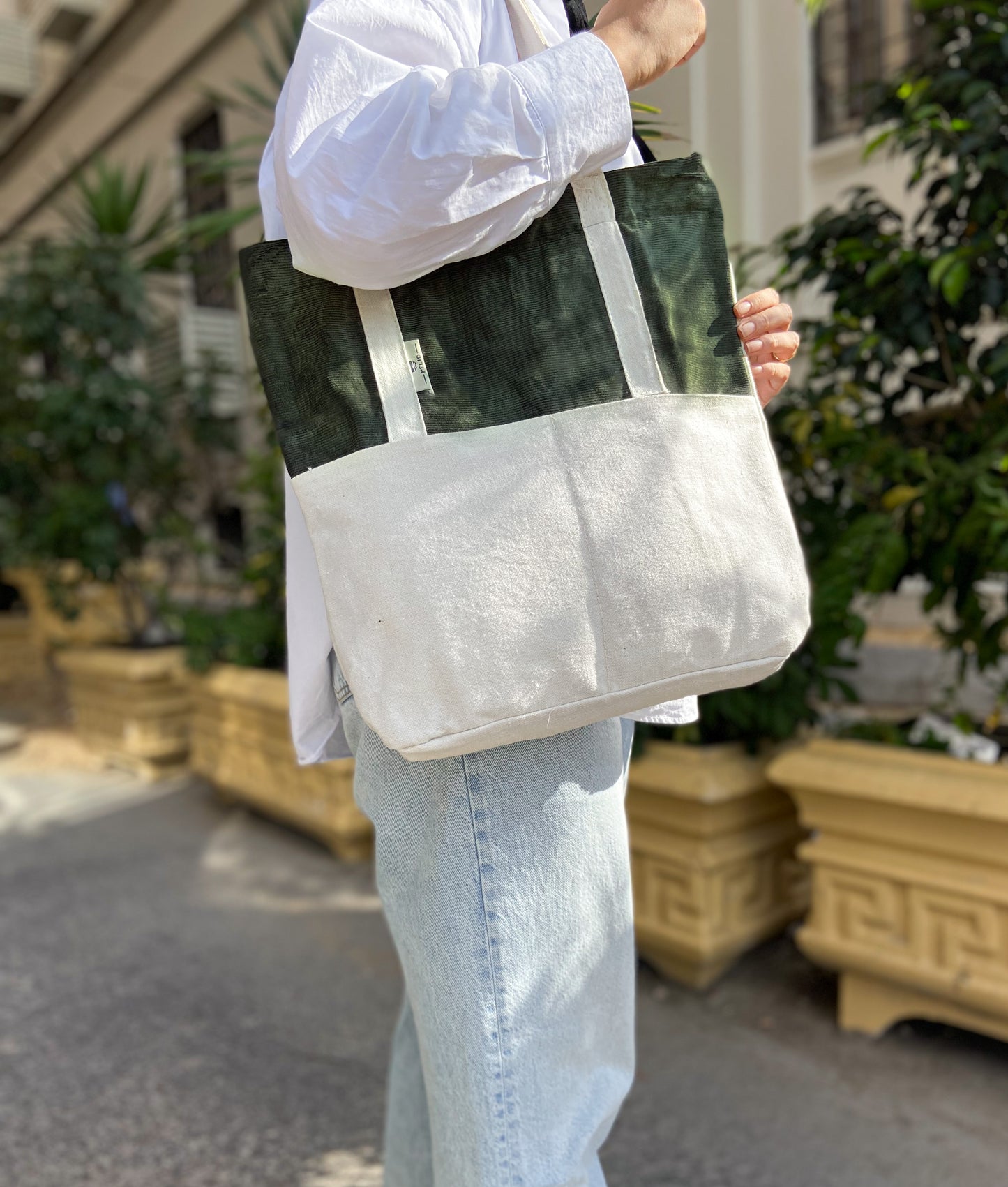 TOTE BAG OLIVE X WHITE