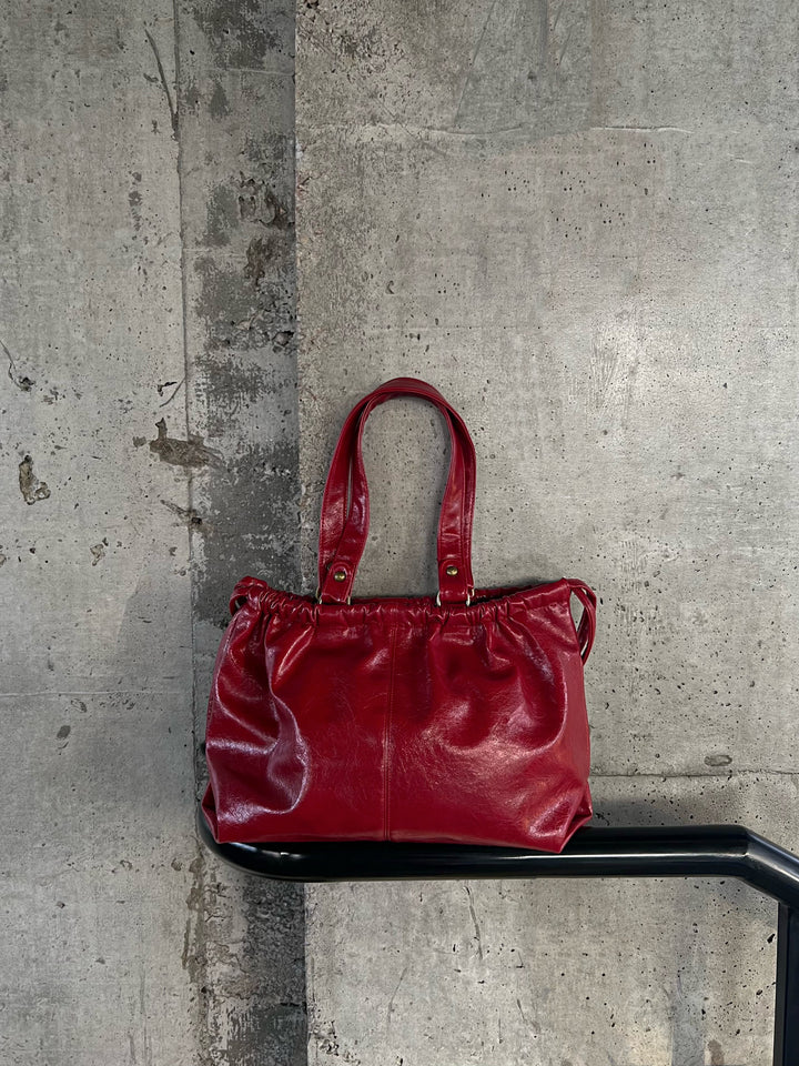SCRUNCH BAG RETRO RED