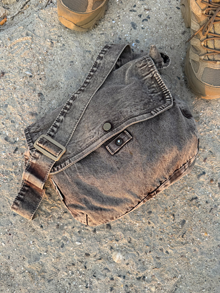 ASH BROWN WASHED SIDE BAG