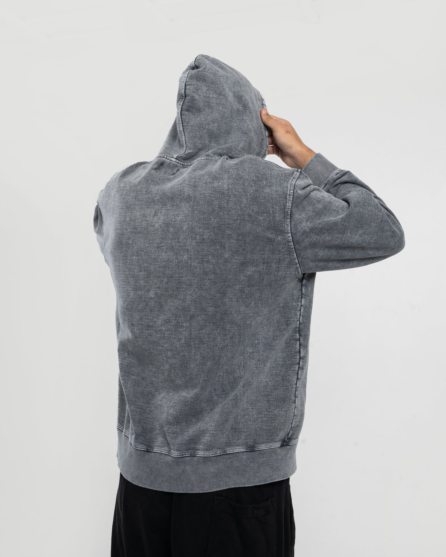 EMBROIDERED WASHED HOODIE GREY