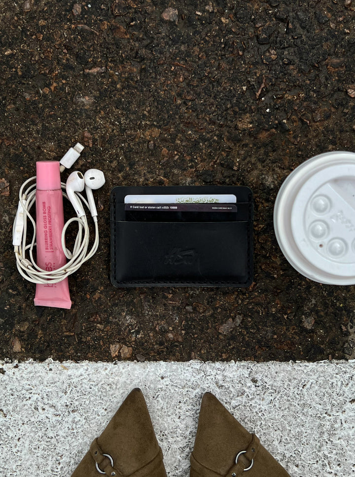 CARBON BLACK CARDHOLDER