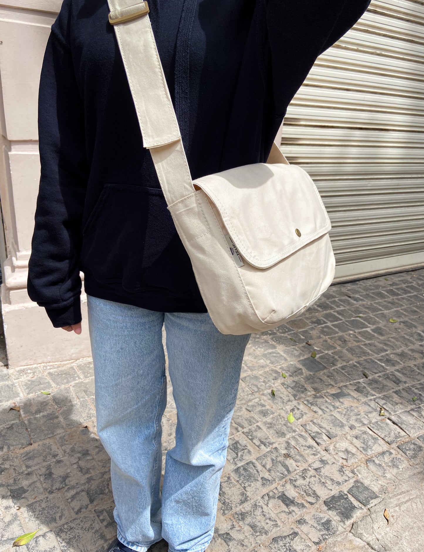 SIDE BAG OFFWHITE